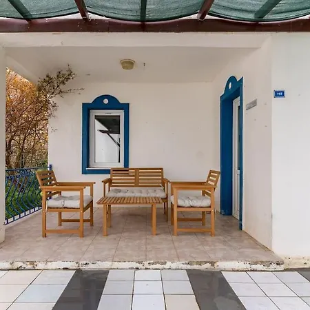 A Triplex With Overlooking The Sea Hotel Giris